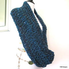 Thick Teal Crochet Infinity Scarf - PZM Designs 